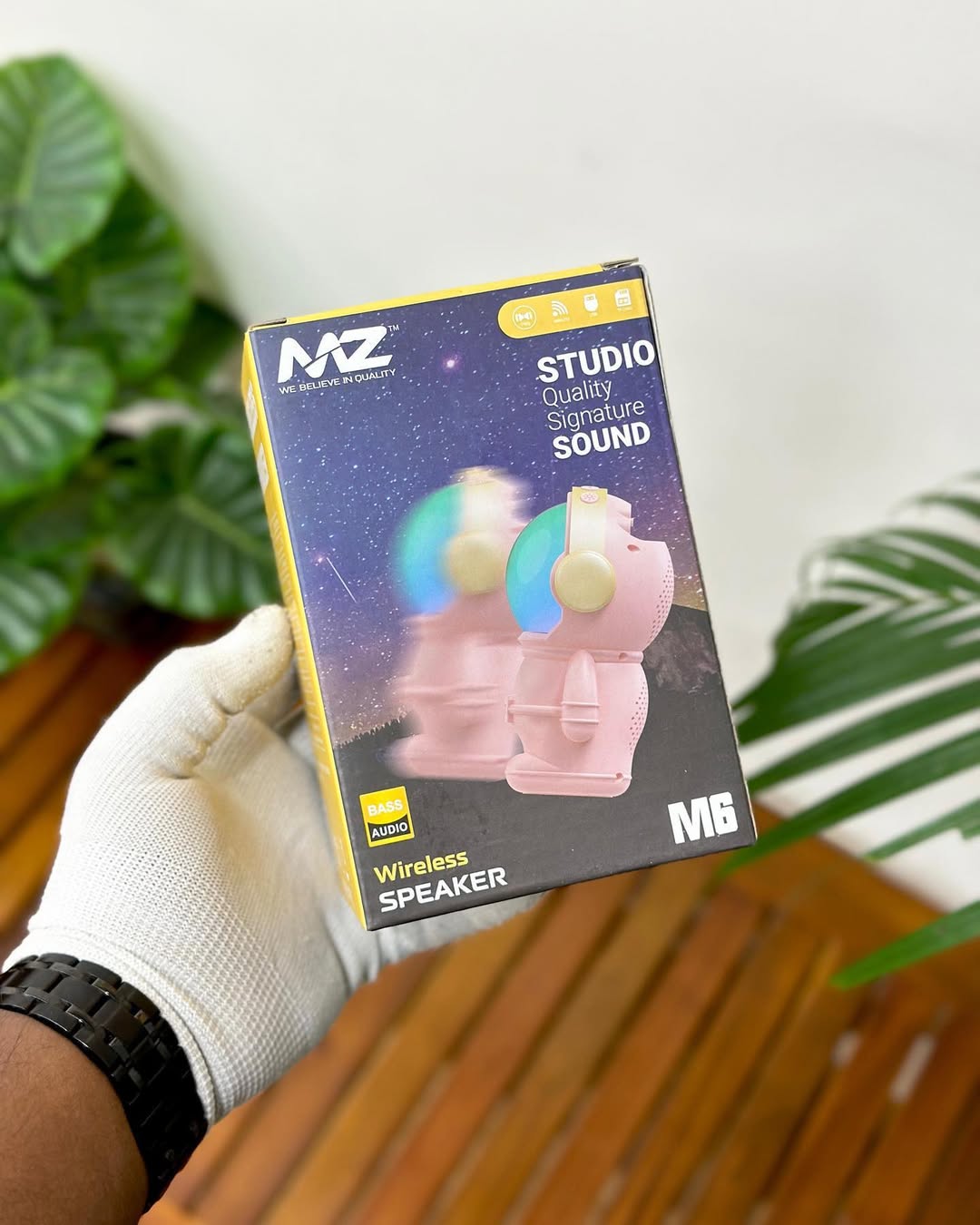 View MZ M6 Bluetooth Spekar - Image 2 | Reseller Bazzar MZ M6 Bluetooth Spekar - Image 2 in Churu