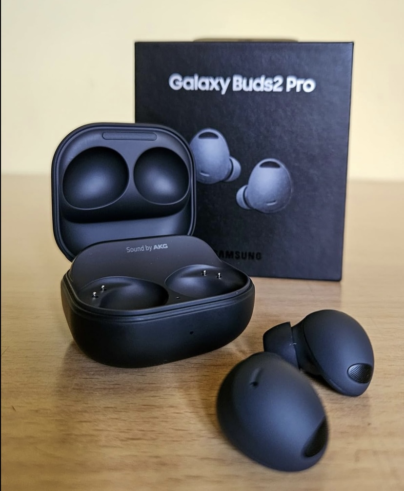 Buy Samsung galaxy buds 2 pro in Mumbai